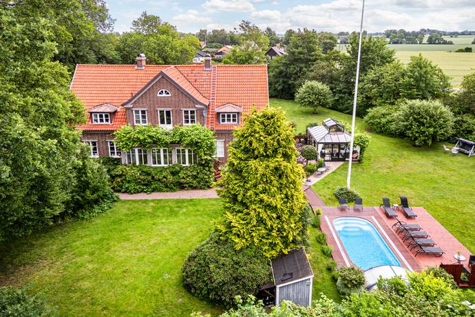 9 rum villa på Fjärestadsvägen 2 Bårslöv, Helsingborgs kommun - bild 1