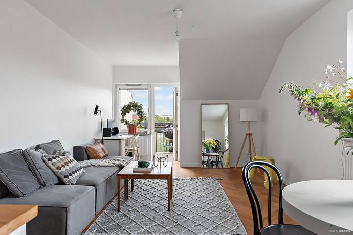 1 rum lägenhet på Västra Bernadottesgatan 25a Limhamn, Malmö kommun - bild 1