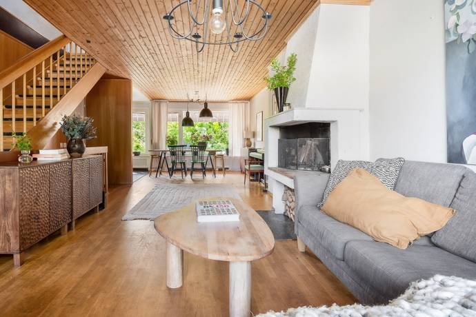 6 rum Radhus på Ängsullsvägen 43 Vällingby - Kälvesta Stockholms kommun - bild 12
