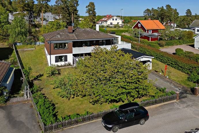 8 rum Villa på Solvägen 15C Loftahammar Västerviks kommun - bild 2