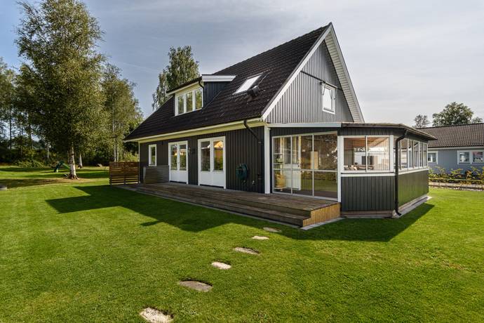 5 rum villa på Hattvägen 5 Alvesta väster, Alvesta kommun - bild 1