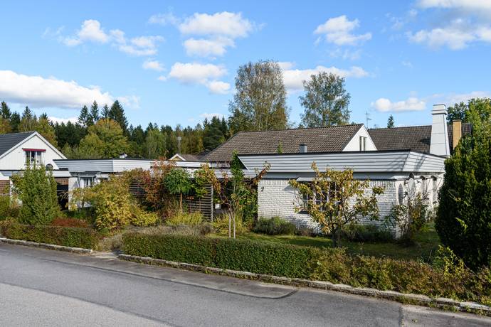 7 rum Villa på Sparvvägen 2 Hovmantorp Lessebo kommun - bild 2