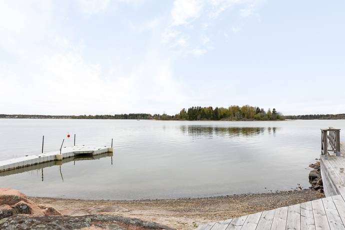 4 rum Vinterbonat fritidshus på Ornöviken 6 Ornöviken/ Björnäs Östhammars kommun - bild 40