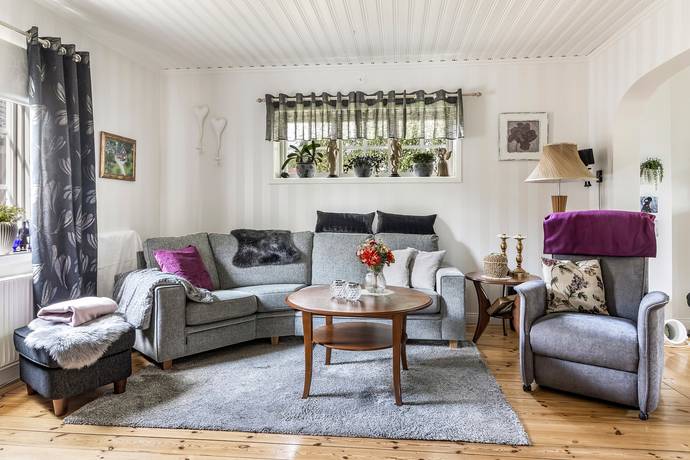 5 rum Villa på Lars Uno Lindbergs väg 3 Kolsva Köpings kommun - bild 7