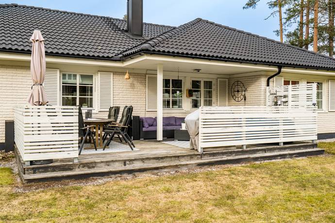 4 rum Villa på Skoghallsvägen 16 Garphyttan Örebro kommun - bild 2