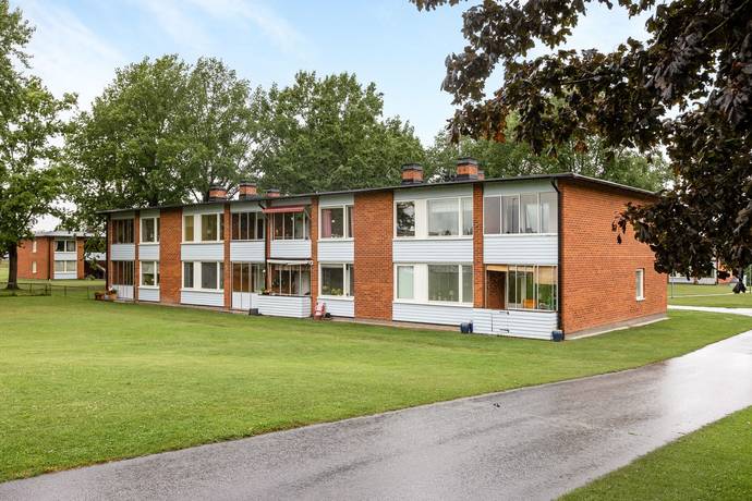 3 rum Lägenhet på Strandvägen 94A, 2 vån EKENÄS Motala kommun - bild 2