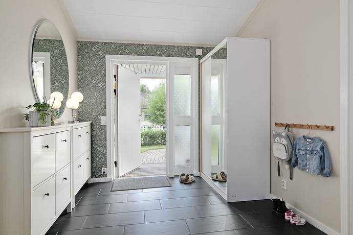 5 rum villa på Ferievägen 14 Sävar, Umeå kommun - bild 2