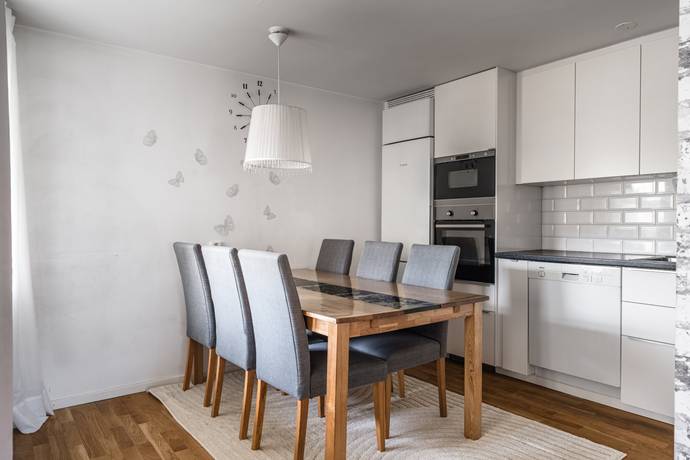 3 rum Lägenhet på GRIBBYLUNDSVÄGEN 74A GRIBBYLUND Täby kommun - bild 3