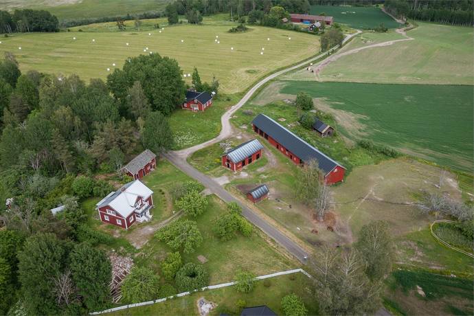 6 rum Gård/skog på Byn Lillberget  Säffle kommun - bild 38
