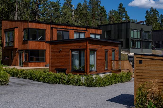 3 rum lägenhet på Åbroddsvägen 31C, minivilla 21 Kummelnäs, Nacka kommun - bild 1