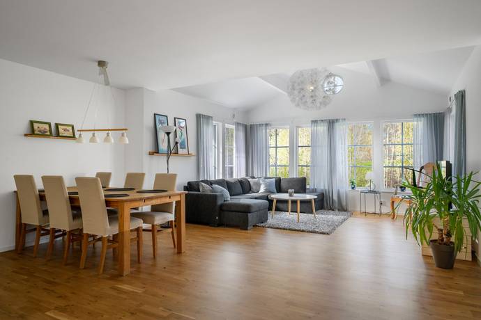 4 rum Villa på Väsbystrandsvägen 64C Ljusterö-Väsby Österåkers kommun - bild 6