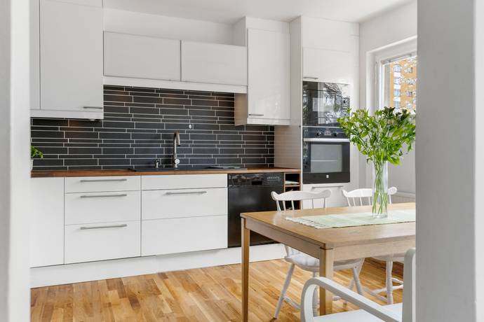 3 rum lägenhet på Ullerudsbacken 61 Farsta strand, Stockholms kommun - bild 3