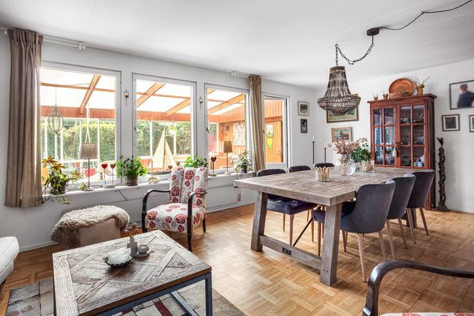 6 rum villa på RÅKVÄGEN 5 Smygehamn, Trelleborgs kommun - bild 2