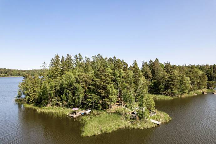 2 rum fritidshus på Tvillingholmarna 4 Stadan, Södertälje kommun - bild 1