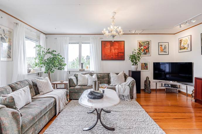313 m² Villa på Väsbyholmsvägen 35 Mälarbaden Eskilstuna kommun - bild 38