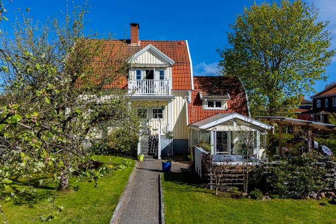7 rum villa på Våxnäsgatan 52 Karlstad, Karlstads kommun - bild 1