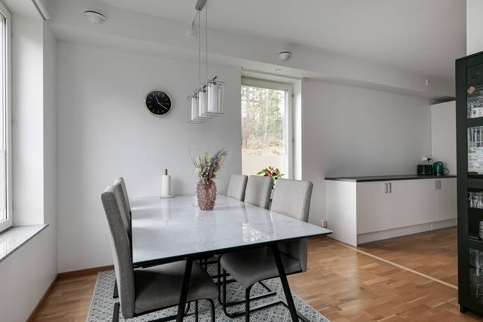 3 rum lägenhet på Kornellvägen 18 Bettorp, Örebro kommun - bild 3