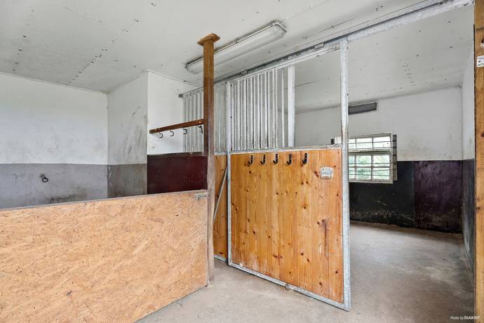 7 rum Gård utan jordbruk på Fagerhult Nilsagården 2 Marks kommun - bild 25