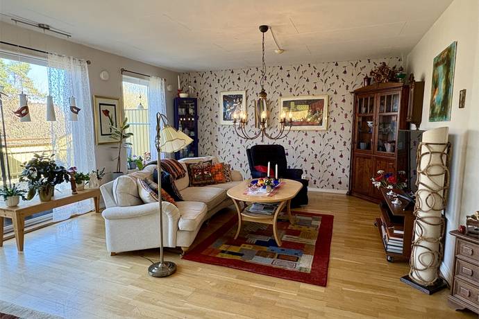 5 rum Parhus på Cedervägen 10 Fågelsången Sollentuna kommun - bild 22