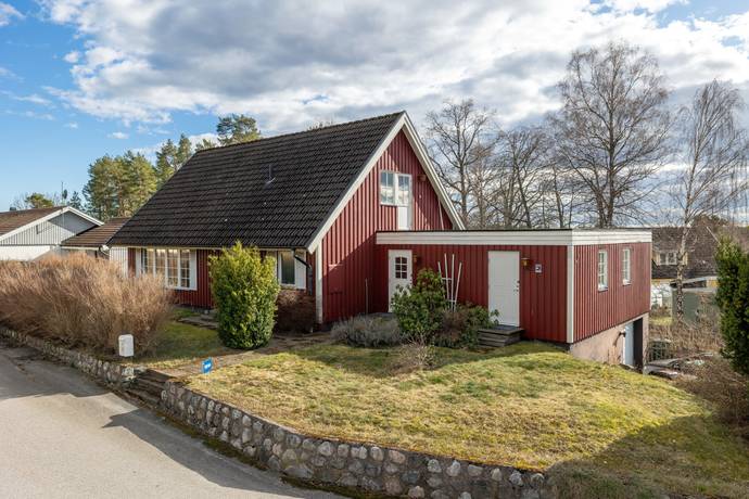 Hambosvängen 9, Kvännaren, Västerviks kommun