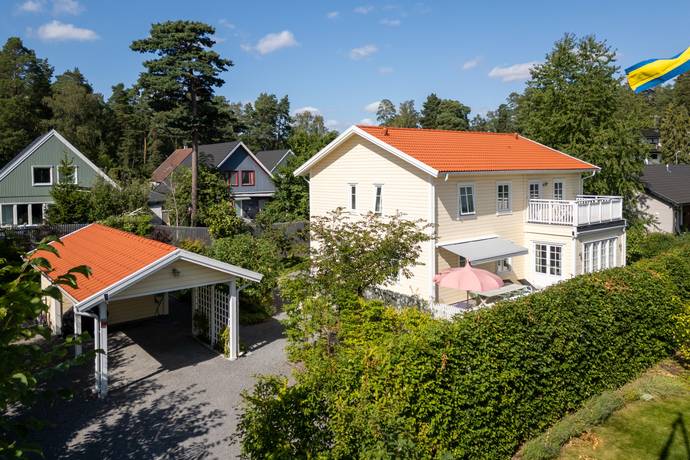 6 rum villa på Vråkvägen 20A SUNNERSTA, Uppsala kommun - bild 1