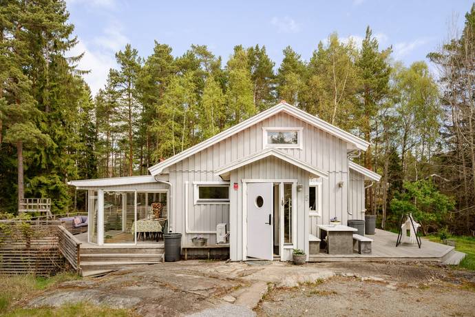 5 rum Vinterbonat fritidshus på Ökenvägen 5 Ingarö - Fastland Värmdö kommun - bild 2