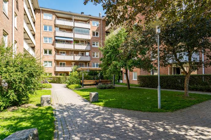 3 rum lägenhet på Fredsgatan 10 Örebro, Örebro kommun - bild 2