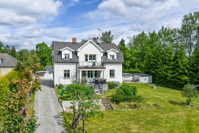 8 rum Villa på Tungelstavägen 106 Västerhaninge Haninge kommun - bild 41