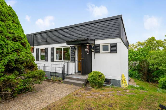 4 rum villa på Stävholmsgränd 75 Skärholmen, Stockholms kommun - bild 2