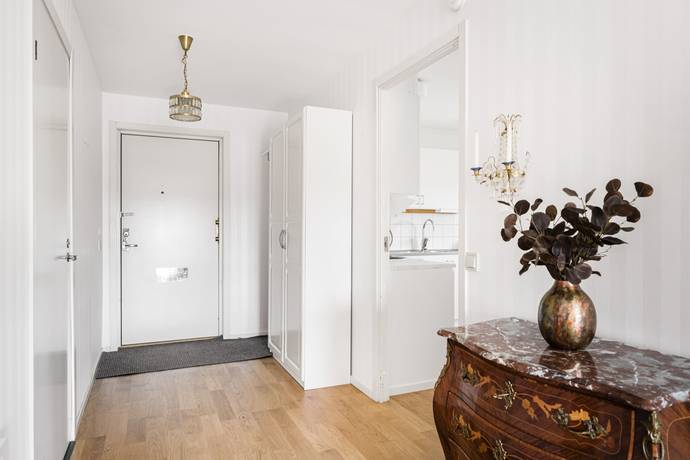2 rum Lägenhet på Äppelvägen 6, 4 tr. Bålsta - Centrum Håbo kommun - bild 2
