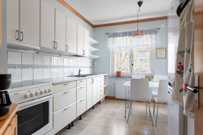 2 rum lägenhet på Heljestrandsgatan 3B Norr, Eskilstuna kommun - bild 3