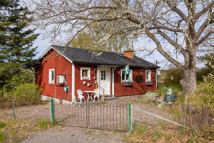 4 rum villa på Ärnevilundsvägen 21 Gunsta, Uppsala kommun - bild 3