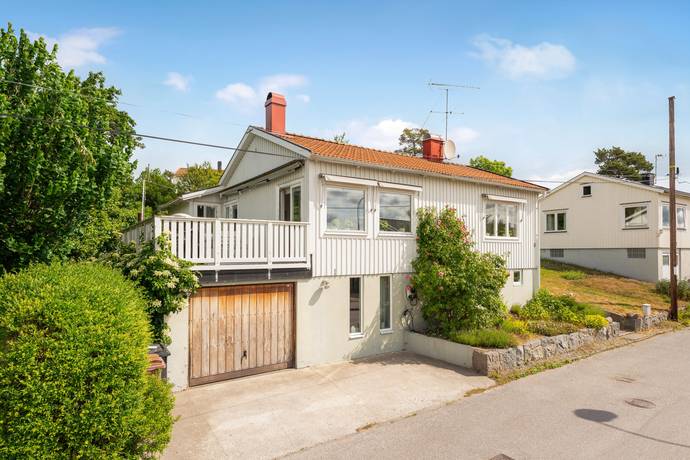 5 rum Villa på Hjortronvägen 8 Eneby Stockholms kommun - bild 13