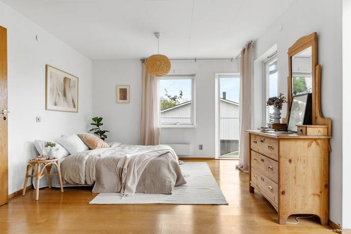 7 rum Parhus på Liljevägen 38A Nacka Nacka kommun - bild 15