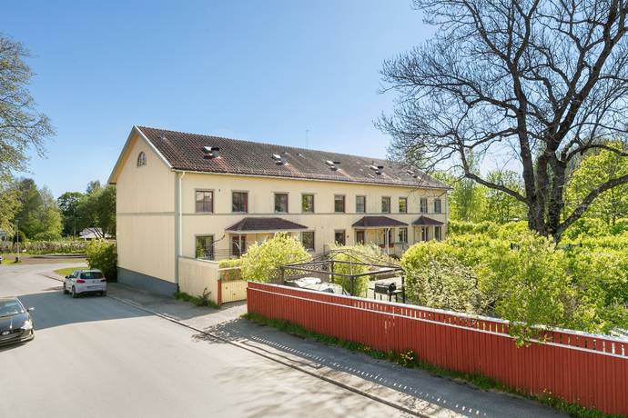 4 rum radhus på Magasinsgatan 3B Strömsbro, Gävle kommun - bild 2