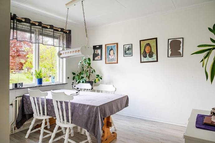 4 rum Villa på Grindstorpsgatan 8 Tidaholms kommun - bild 7