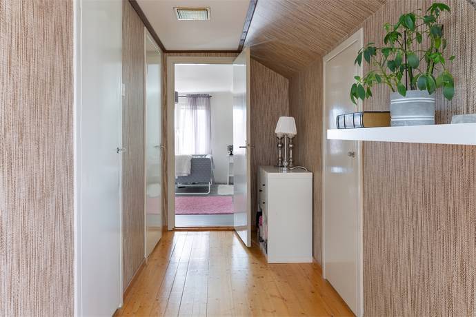 8 rum Villa på Lokförargatan 2A Trekanten Kalmar kommun - bild 30