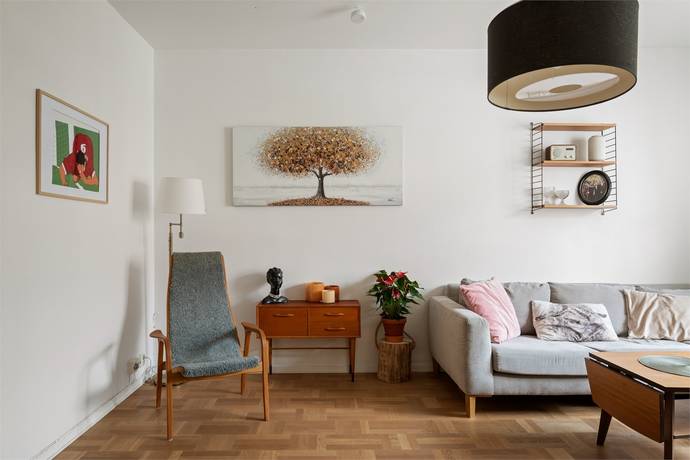 3 rum lägenhet på Sparbanksvägen 79 Hägerstensåsen, Stockholms kommun - bild 2