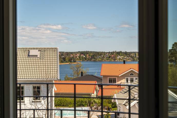 8 rum Villa på Västerskärsringen 41B Svinninge Österåkers kommun - bild 32