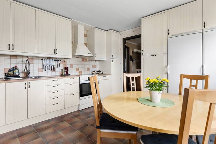 6 rum Villa på Slyte 426 Lillkyrka Slyte Örebro kommun - bild 11