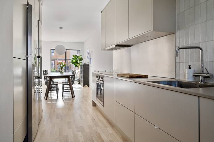 5 rum Radhus på Bagarstugans väg 49 Steninge Slottsby Sigtuna kommun - bild 11