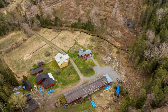 2 rum Gård med jordbruk på Tranbyn Ränniln 112 Alunda Östhammars kommun - bild 35