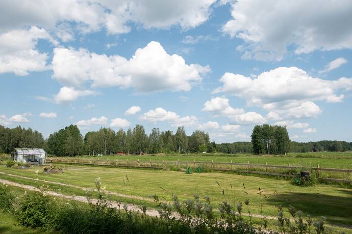 3 rum Vinterbonat fritidshus på Färnebo Lågbo 102 Västerfärnebo Sala kommun - bild 33