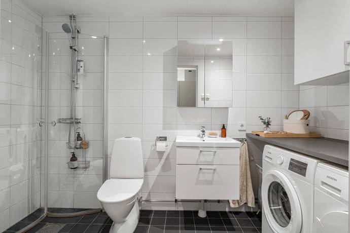 3 rum lägenhet på ÅBY ALLÉ 1B Centrum, Vallentuna kommun - bild 4