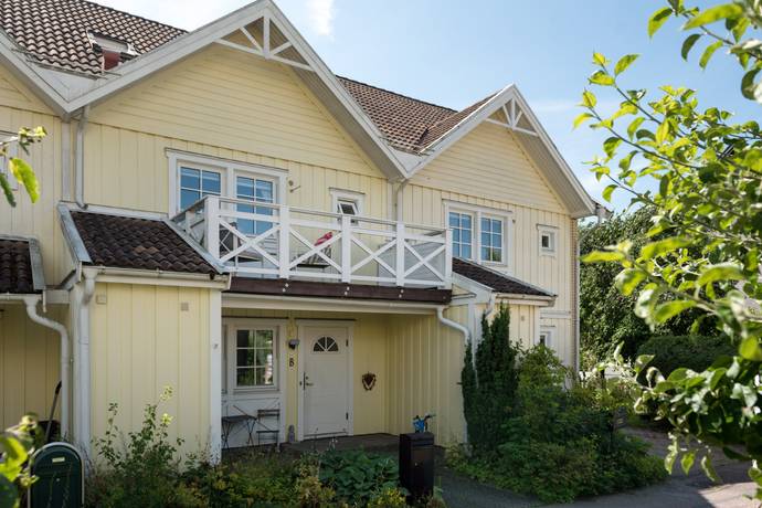 5 rum villa på Drottninggatan 2B Jakobsberg, Västerås kommun - bild 1