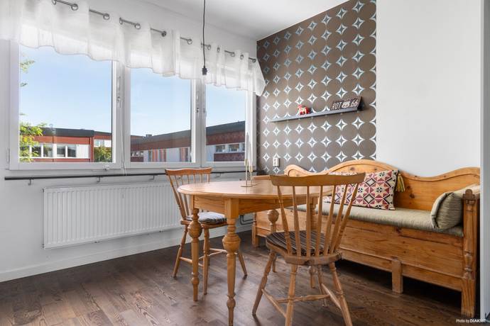 3 rum lägenhet på Ljuskärrsvägen 100 Saltsjöbaden / Ljuskärrsberget, Nacka kommun - bild 5