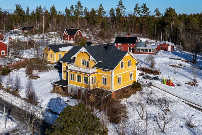 8 rum Villa på Norrbyn 522 Söderhamns kommun - bild 2