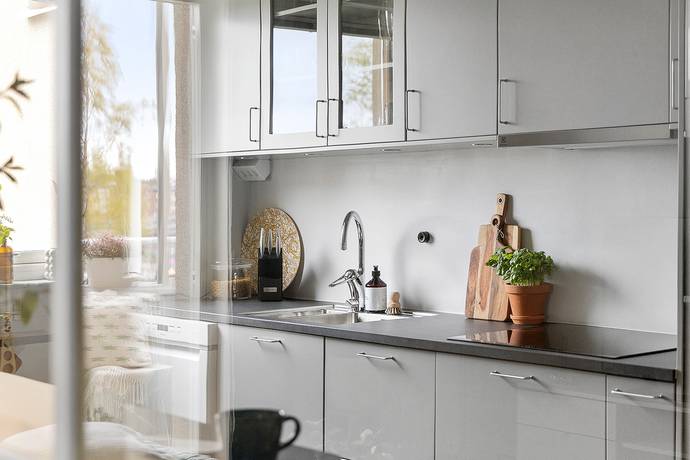 2 rum lägenhet på Krondikesvägen 28 Blomängen/Tegelplan, Östersunds kommun - bild 4
