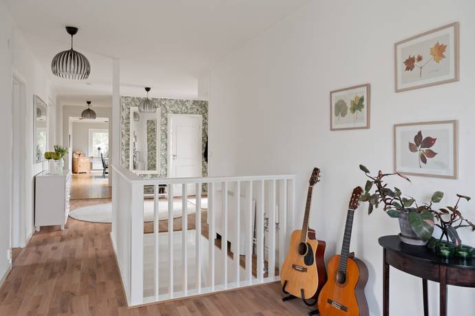 9 rum Villa på Semestervägen 4 Träkvista Ekerö kommun - bild 13