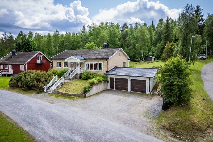 Bredbyn, Örnsköldsviks kommun